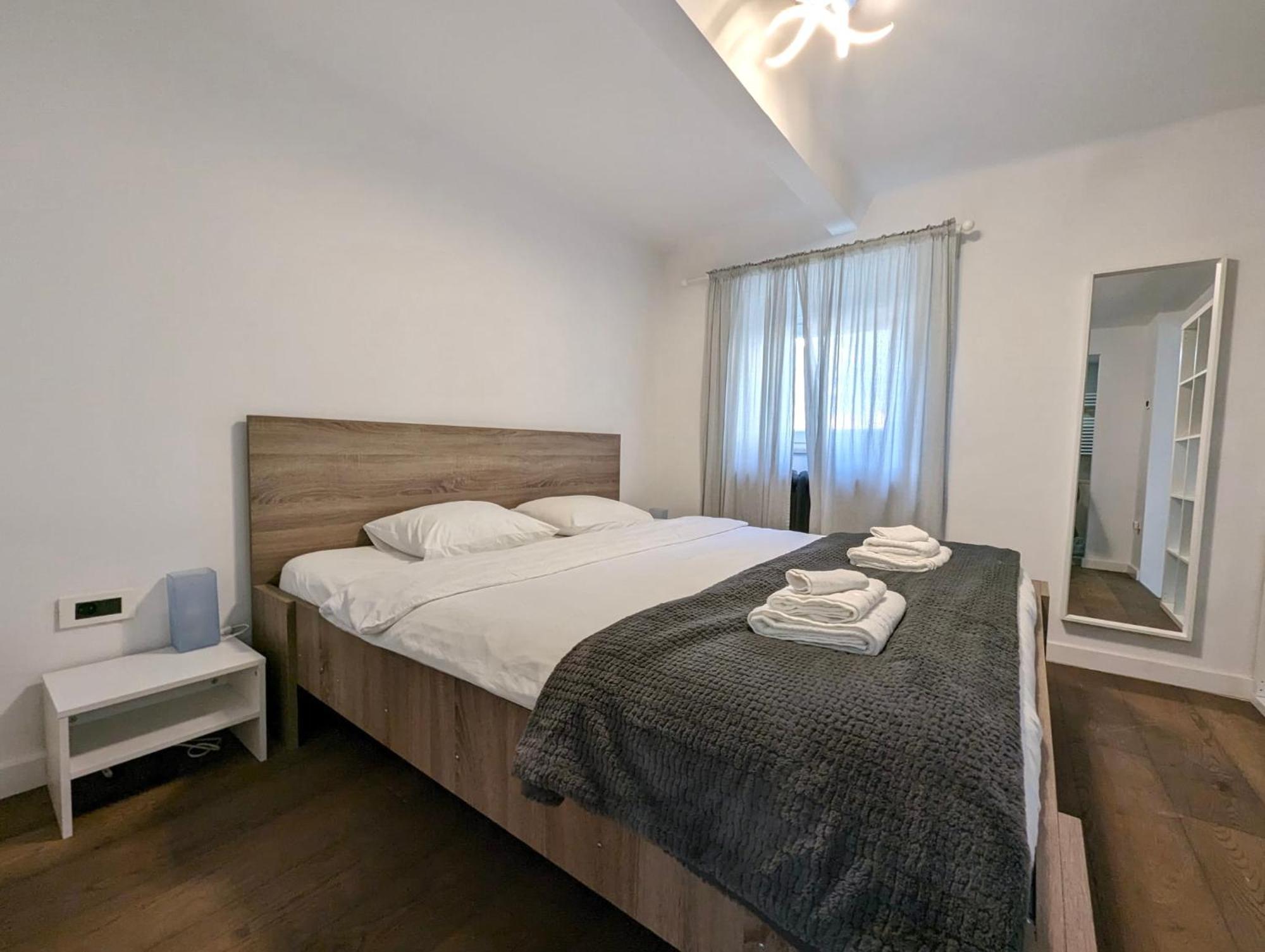 Fantabulous Downtown Abode W King Bed, 65" Tv, Washer And Tumble Dryer Zagreb Exteriör bild